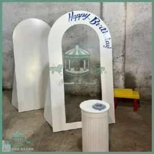 استند چوبی تولد